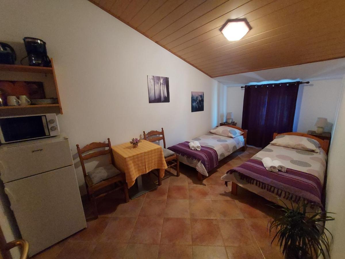 Bed and Breakfast Ranch Radin Brtonigla Exterior foto