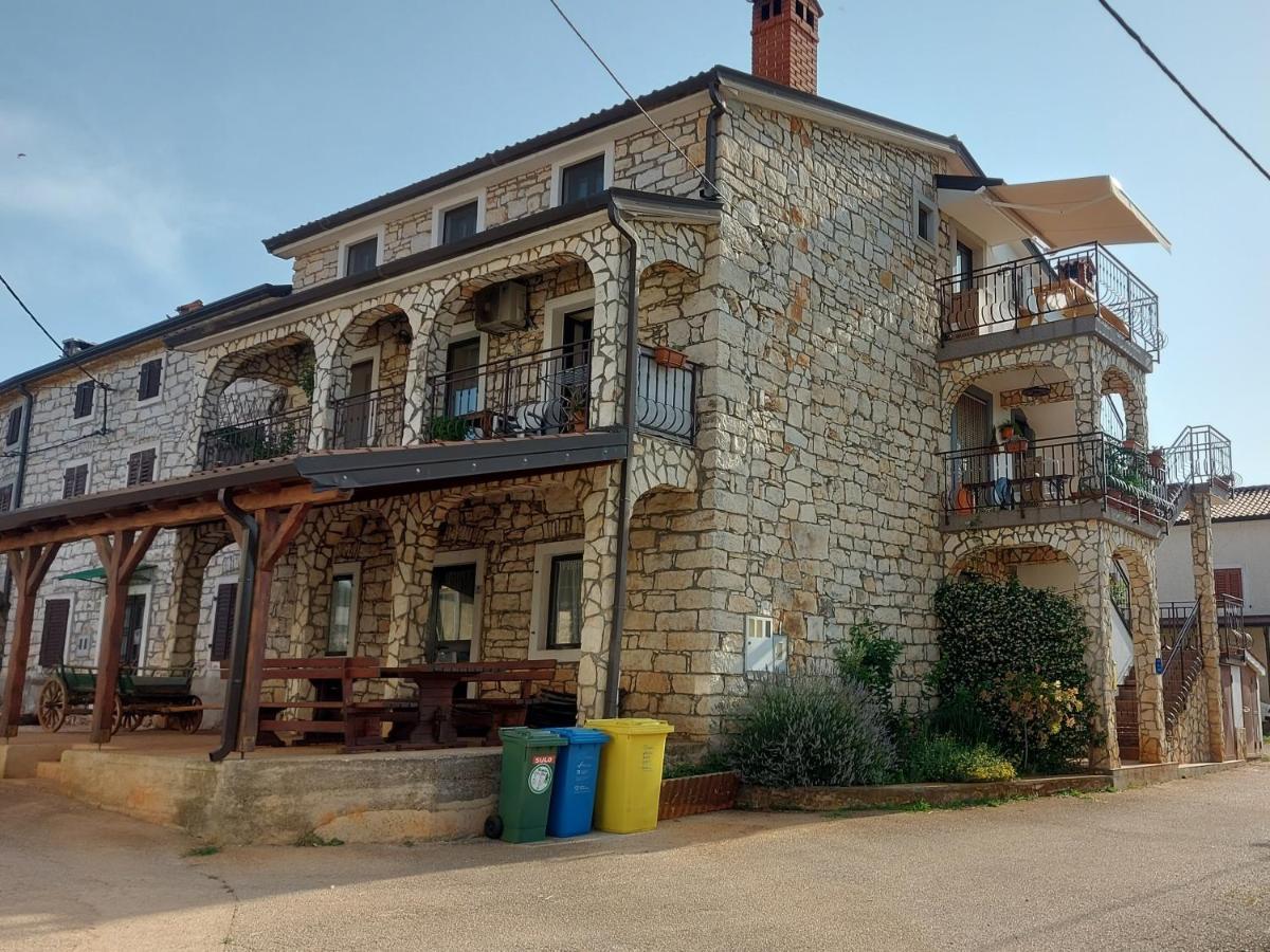Bed and Breakfast Ranch Radin Brtonigla Exterior foto