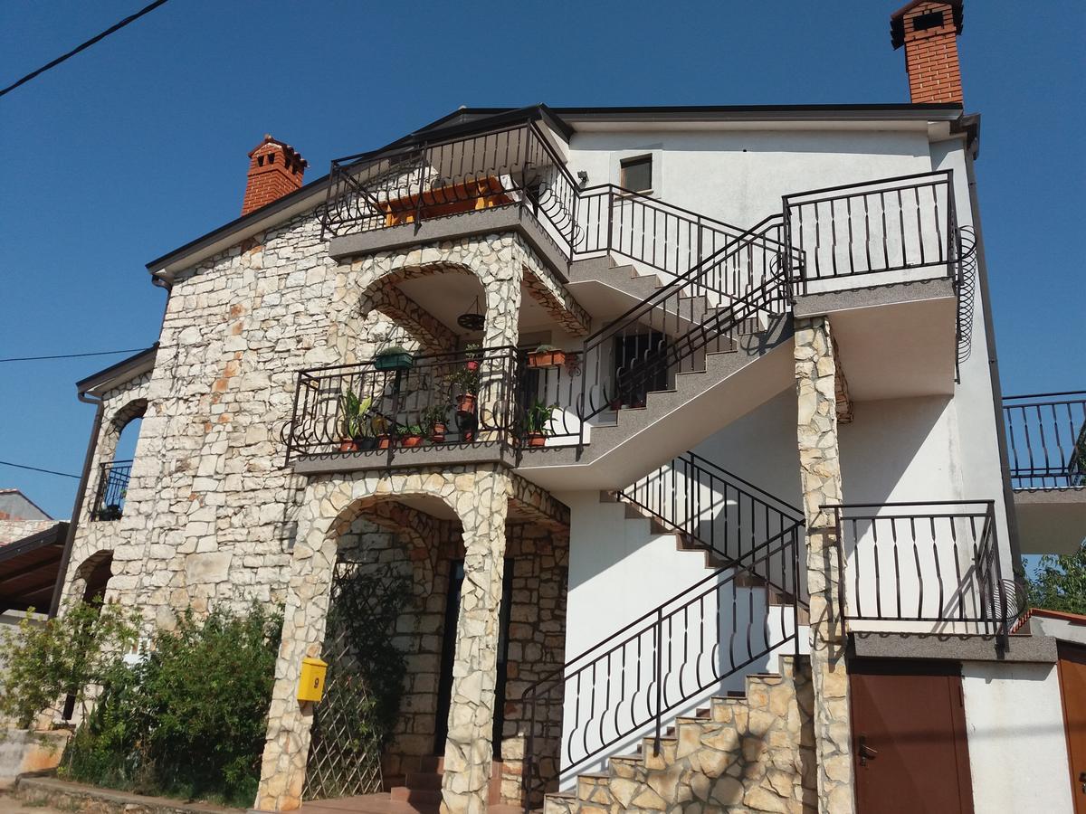 Bed and Breakfast Ranch Radin Brtonigla Exterior foto